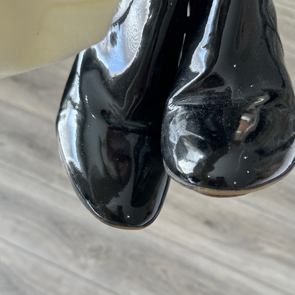 Aquatalia Glossy patent leather Heeled Boots 12! - Picture 6 of 7